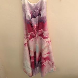 Floral SHOWPO dress NWT